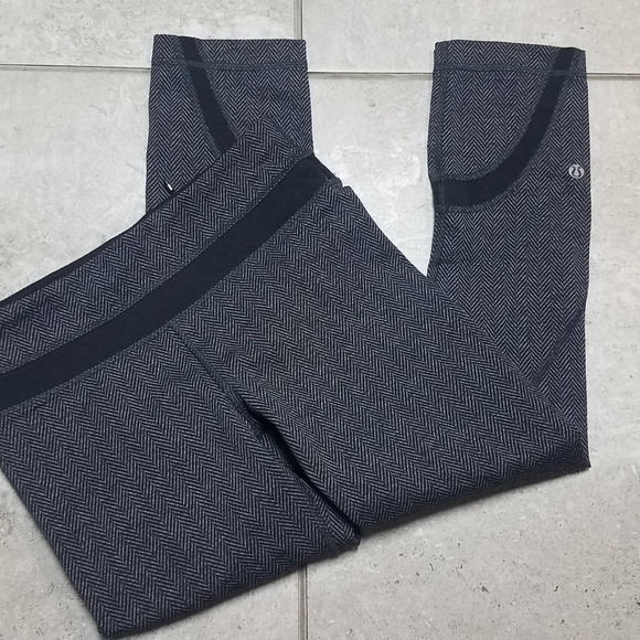 Lululemon Run Inspire crop II herringbone crop - Picture 5 of 7